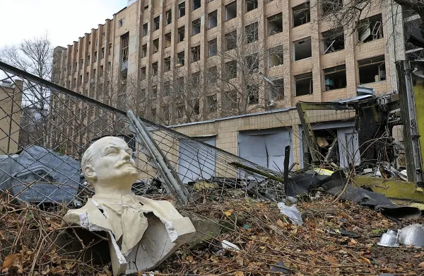 Ukrajina danes: razdejanje vsevprek in povsod.