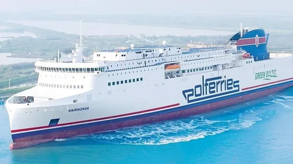 Nagrajena ladja, ki  so jo naročile poljske železnice, na krov 
sprejme do 920 potnikov in 350 vozil.