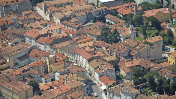 V Italiji veliko stanovanj ni obnovljenih in so energetsko potratna. Tudi v Gorici, kjer je kvadratni meter stanovanja na voljo že po 
tisoč evrov.