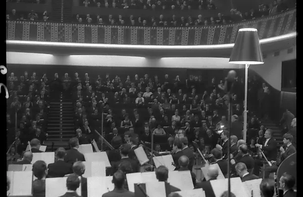 Kulturni dom v arhivskih posnetkih Maria Magajne iz leta 1964