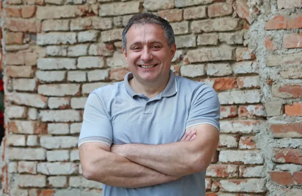 Dr. Erik Brecelj, predsednik Strateškega sveta za zdravstvo izpostavlja, da bo sprejemanje novele zakona o zdravstveni dejavnosti v sklepni fazi povsem politična odločitev.