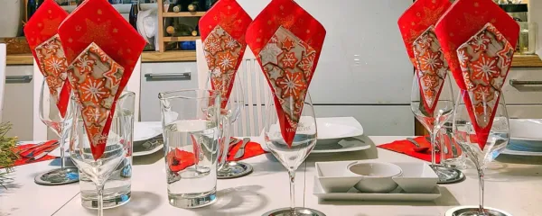 Praznični pogrinjek 
