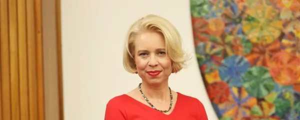 Urška Klakočar Zupančič