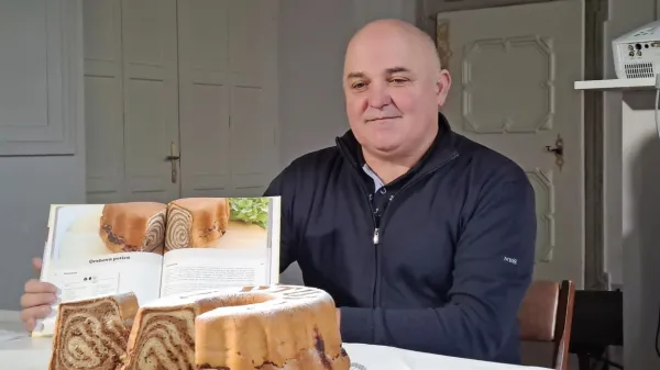 Srečko Rajh je potice spekel po receptu iz knjige Društva kmetic 
Slovenska Bistrica Po domu zadiši, ko kuhaš naše jedi.