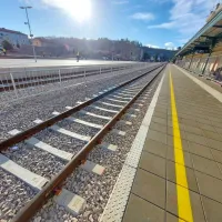 Prenovljeno novogoriško železniško postajo bodo  odprli predvidoma 31. januarja. 
