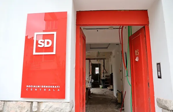 SD je morala za preživetje stranke prodati vilo v Levstikovi.   