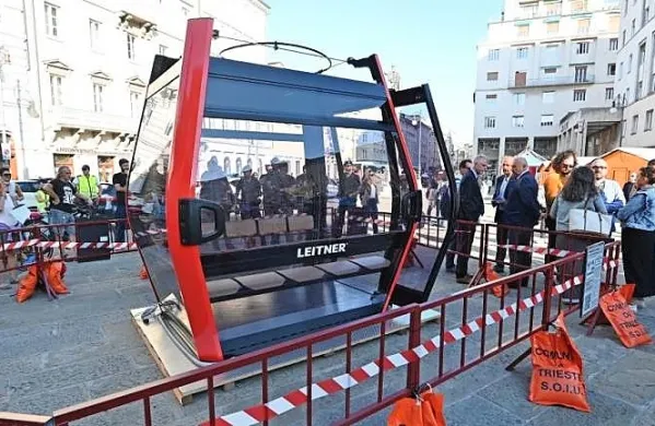 Italijanska vlada je objavila odločbo o financiranju žičniške 
povezave med Trstom in Opčinami.