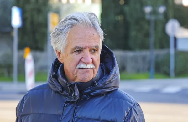 Milan Medvešček