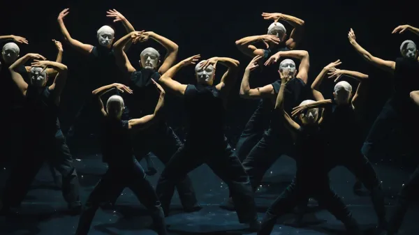 Prometej mednarodnega ansambla MN Dance Company bo pod okriljem projekta Boderless Body - Brezmejno telo, dela uradnega 
programa EPK GO! 2025, premierno zaživel drevi v SNG Nova Gorica. 