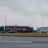 Koper: z avtom zapeljal pred tovornjak