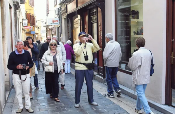 Turisti s križark bodo od pomladi vstopali v Koper skozi nov 
potniški terminal v pristanišču.