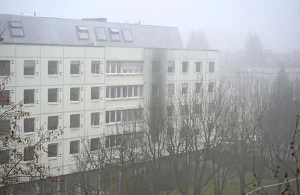 Davi je zagorelo v dijaškem domu na Poljanski cesti v Ljubljani.