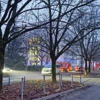 (POŽAR V DOMU) UKC: V požaru en dijak huje po&scaron;kodovan z opeklinami po večjem delu telesa