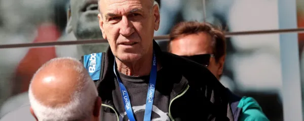 Dražen Dalipagić se je po zaključku košarkarske poti v javnosti pojavljal le ob posebnih priložnostih. 