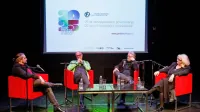 O dediščini nekdanjega jugoslovanskega prostora in ohranjanja 
povezav z njim so razpredali z desne proti levi: Irena Urbič, Ivan 
Novak, Vuk Ćosić in Aljaž Novak.