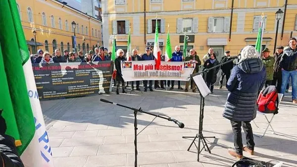 Nedavna manifestcija ANPI-VZPI proti sprejemu Decime mas na 
občini