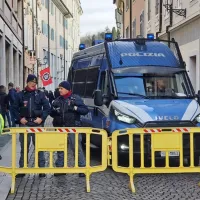 Protestniki skandirali: &ldquo;Mussolini ni moj some&scaron;čan&rdquo; - odzvali so se tudi v zavodu GO! 2025