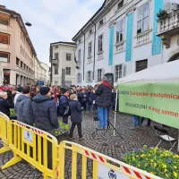 Protestniki skandirali: &ldquo;Mussolini ni moj some&scaron;čan&rdquo; - odzvali so se tudi v zavodu GO! 2025