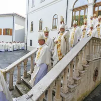 Štumpf prevzel koprsko škofijo v upravljanje (FOTOGALERIJA)