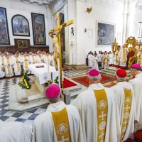 Štumpf prevzel koprsko škofijo v upravljanje (FOTOGALERIJA)