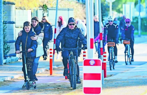  Poudarek v preventivnih akcijah bo na boljši vidnosti pešcev in 
kolesarjev v prometu ter ozaveščanju o tveganjih uporabe mobilnih naprav in drugih motilcev pozornosti med vožnjo.