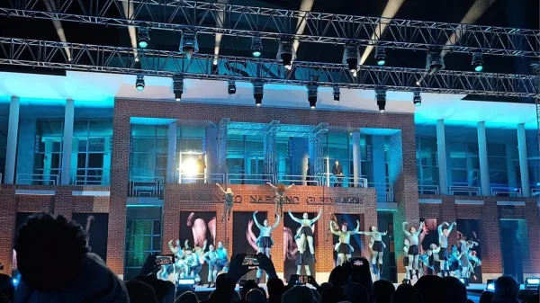 Odprtje Evropske prestolnice kulture Nova Gorica-Gorica je spremljal umetniški spektakel.