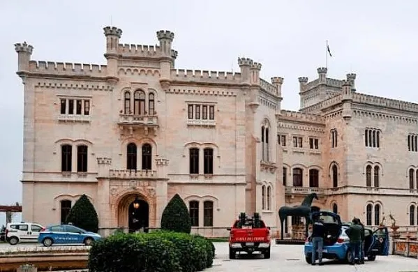 Pred Miramarskim gradom na&scaron;li truplo 74-letne Tržačanke