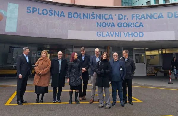 Vodstvo Zdravniške zbornice Slovenije je  s predstavniki zdravstvenih domov v regiji in šempetrske bolnišnice  razpravljalo o 
aktualnih problemih  in priložnostih.