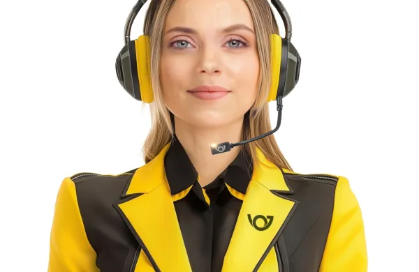 Poštarka Pia razume domače govorice, vsem pa odgovarja v enaki 
slovenščini.