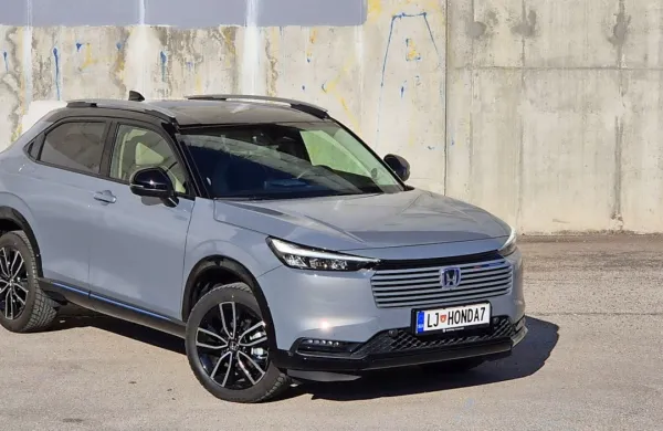 Po treh letih so pri Hondi poskrbeli za vmesno osvežitev, na račun 
te pa bi lahko v letošnjem letu prepričali 70 kupcev.