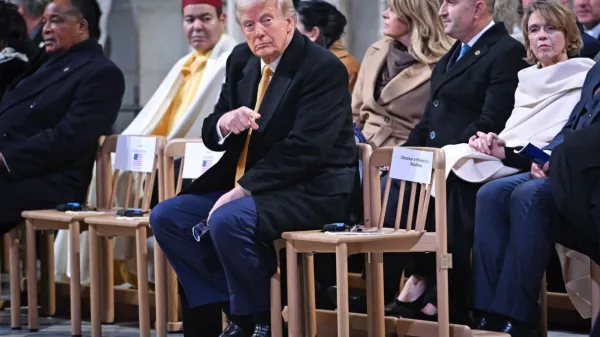 “Donald Trump še vedno deluje predvsem kot trgovec,” meni Iztok 
Podbregar. 

