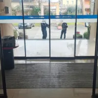 Vlomil na sedež Primorskih novic in Cimosa, da bi prespal