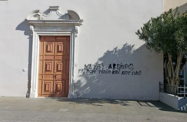 Grafiterji so se znesli nad &ldquo;Franči&scaron;kom&rdquo;