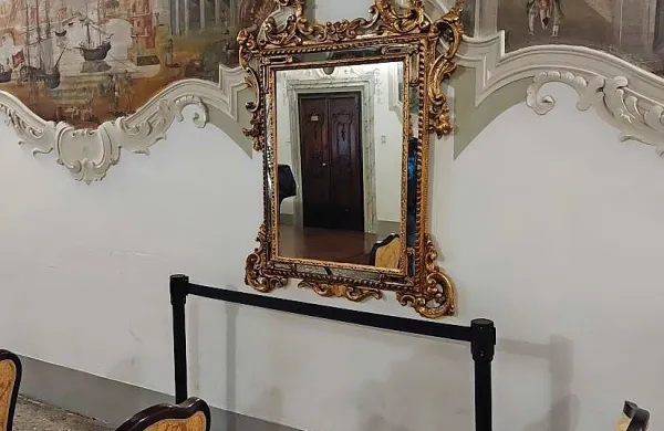 Okvirja so leta 2023 vnovič restavrirali. 

  