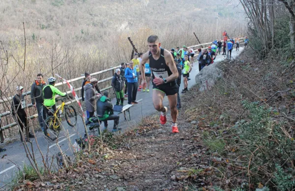 Letošnjo sezono gorskih tekov bo  v nedeljo odprl  tek iz Solkana na 
Sabotin.