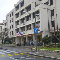 V Dijaškem in študentskem domu Koper so pri pooblaščenem 
podjetju naročili presojo požarne varnosti, preverili bodo tudi 
možnost vgradnje požarnih stopnic. 