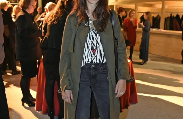 Iznajdljiva Lara Komar: Likanje? Ne, hvala!