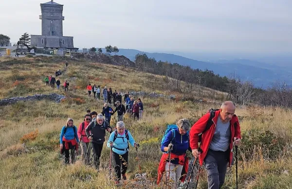 Zadnji del etape  s Cerja proti Mirenskemu gradu

