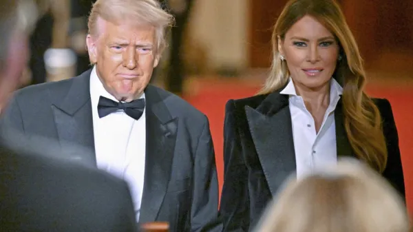 Prva dama ZDA Melania Trump se je v soboto vrnila  v Belo hišo.