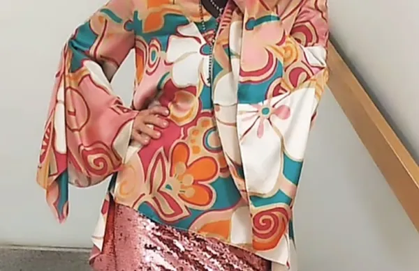 Alenka Godec pogreša maškare 'od vrat do vrat'