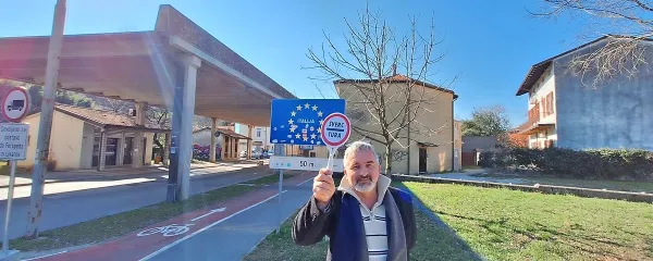 Vodnik Gorazd Skrt nas je popeljal na organizirano švercarsko 
turo.
