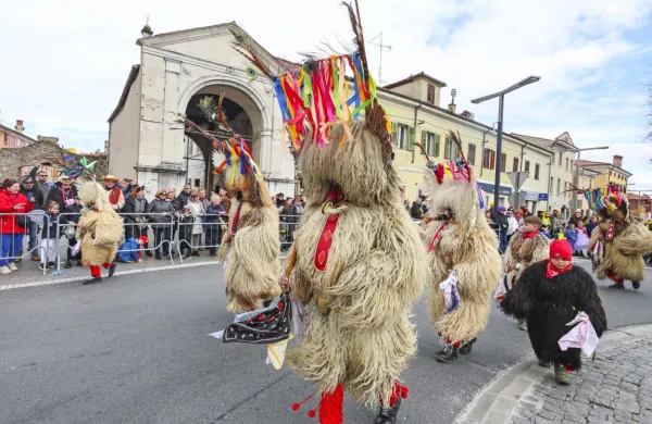 Prizor z Istrske pustne povorke v soboto v Kopru 