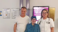 Diplomirani zdravstvenik Stanko Rovtar,  Klara Štrancar in specialistka hematologije, primarij Nataša Fikfak (z leve).
