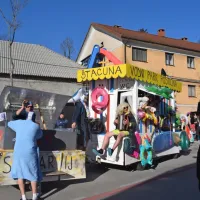 Pester pustni torek tudi v Postojni (FOTO)