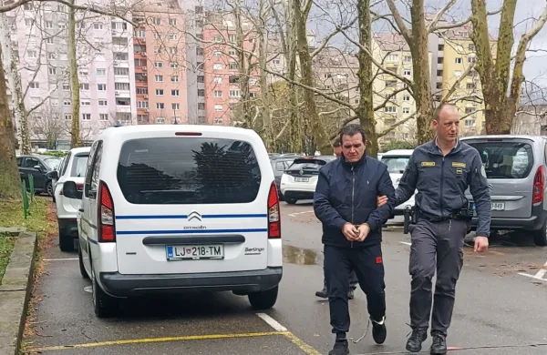 Peru je 48-letnega Luko Furlana Sloveniji izročil ob lanskem 
božiču.