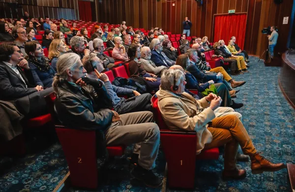 V EPK za letos obljubljajo 400 dogodkov v sklopu uradnega, še 
enkrat toliko pa v sklopu spremljevalnega programa. 