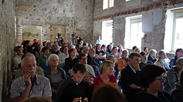  Javna predstavitev poteka prenove Servitskega samostana v Kopru Foto: UP FHŠ 