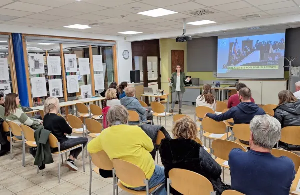Knjiga o boju, ki traja že 40 let