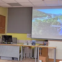 Knjiga o boju, ki traja že 40 let
