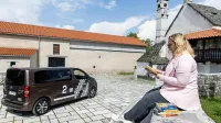 Prevoze na zahtevo izvajajo v številnih občinah, med drugimi tudi 
v Divači. 